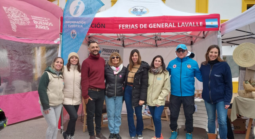 Turismo, historia y sabores: la Torta Negra celebró con identidad reg