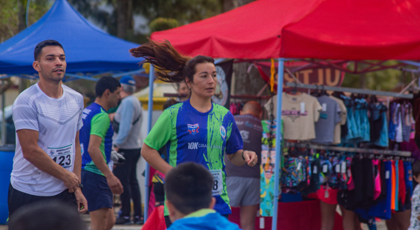 Más de 200 corredores participaron de los 10K Patronales en General L
