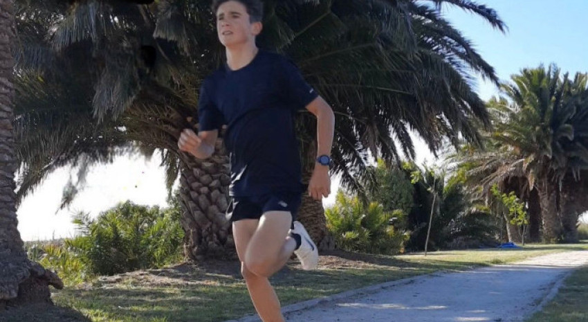 Wenceslao Martínez debutó en los 1.500 metros de categoría mayores