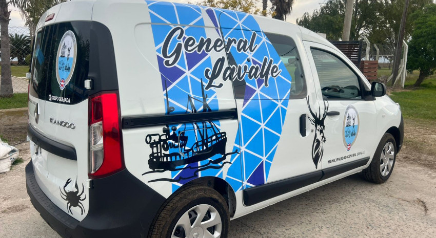El municipio incorporó dos nuevos vehículos para el transporte munic