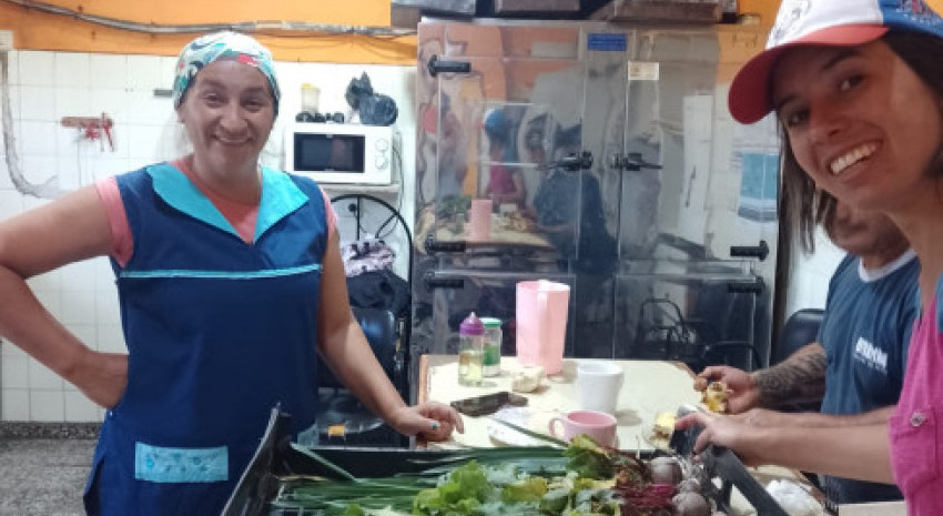 La Huerta Municipal tuvo su cuarta y quinta cosecha y realizó la dona