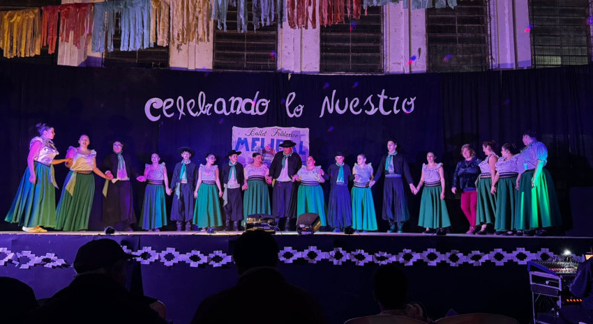 El Ballet Municipal de Folklore estuvo presente en el aniversario de C