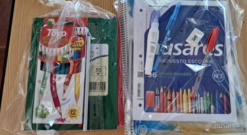 El municipio hizo entrega de útiles escolares para jardín, primaria 