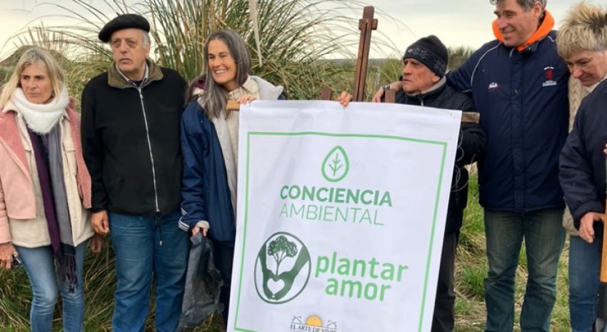 La Fundación el Arte de Vivir participó de la plantación de árbole