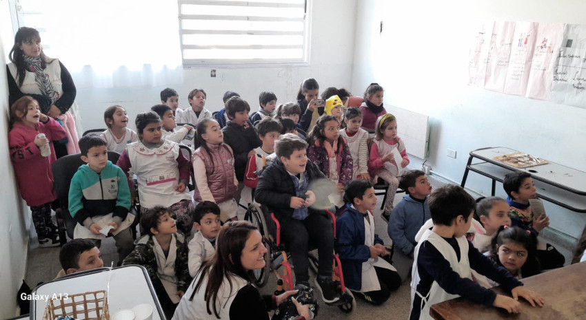 Más de 50 alumnos participaron del “Ciclo de Charlas y Debates”