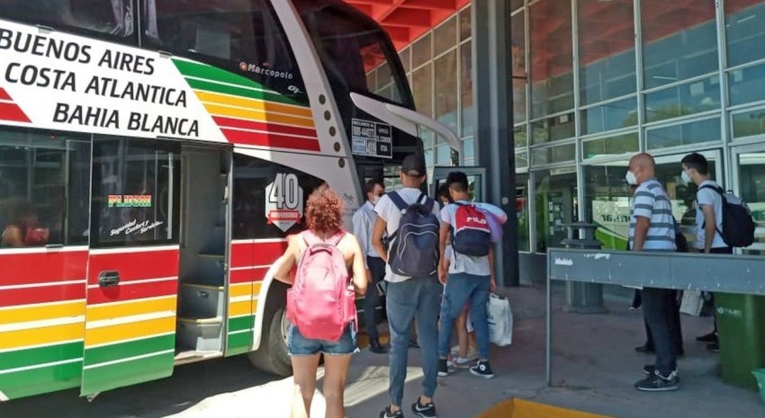 Desde mañana habrá que mostrar el pase sanitario para viajar en micr