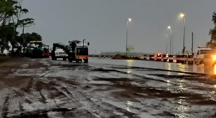 Durante el día de hoy, habrá trabajos de asfaltado de la rotonda de 